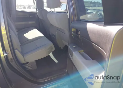 2013 Toyota Tundra Grade 4.6L V8 z USA, uszkodzony, nr VIN 5TFRM5F19DX056640